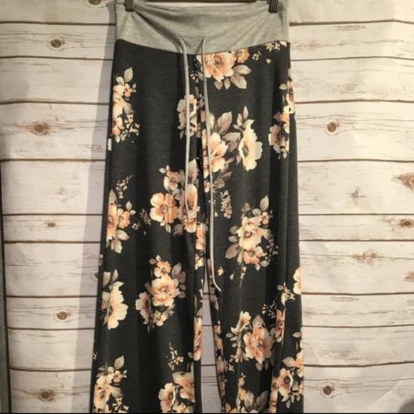Pants - Floral Sweatpants